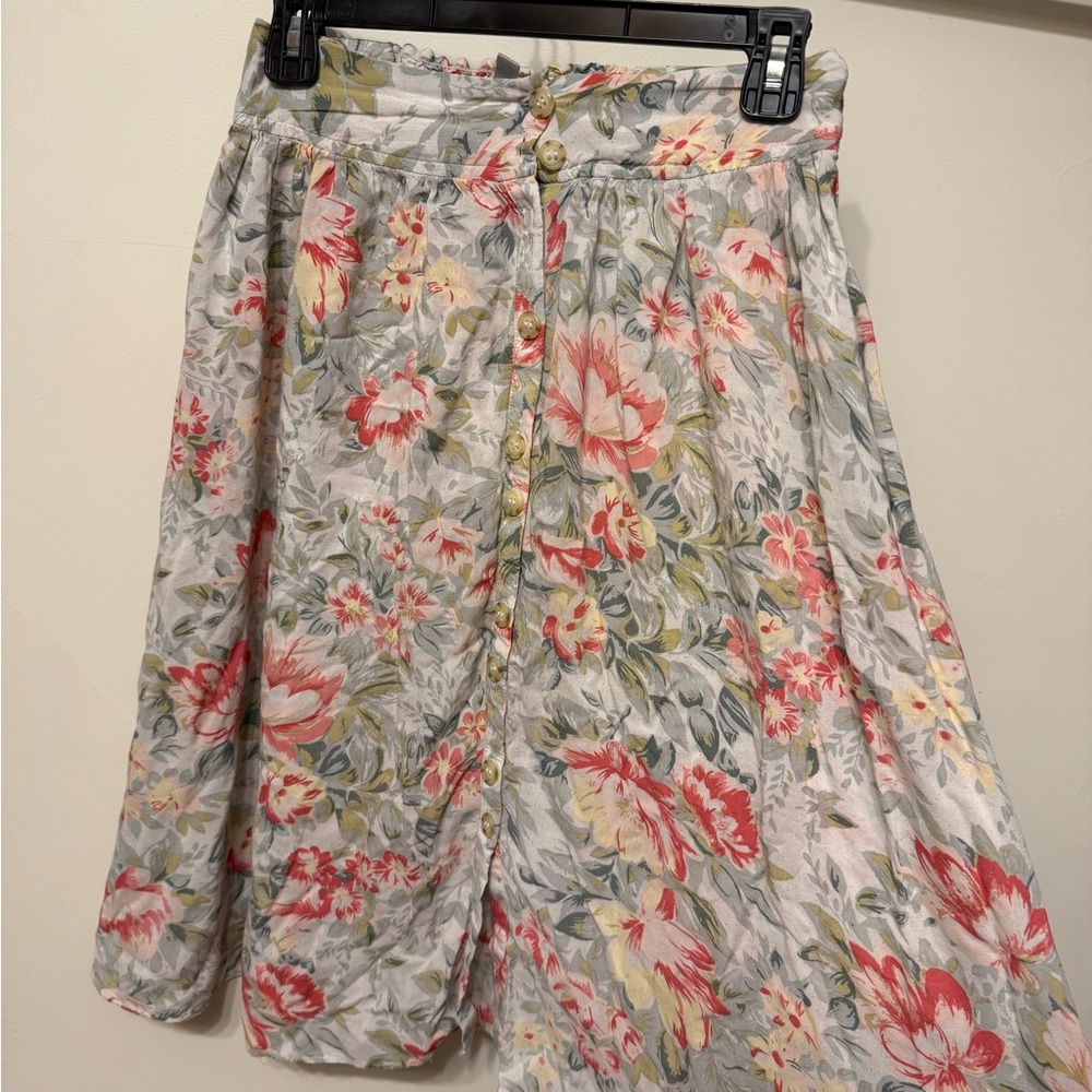 Ecote Floral Midi Skirt in Red and Green